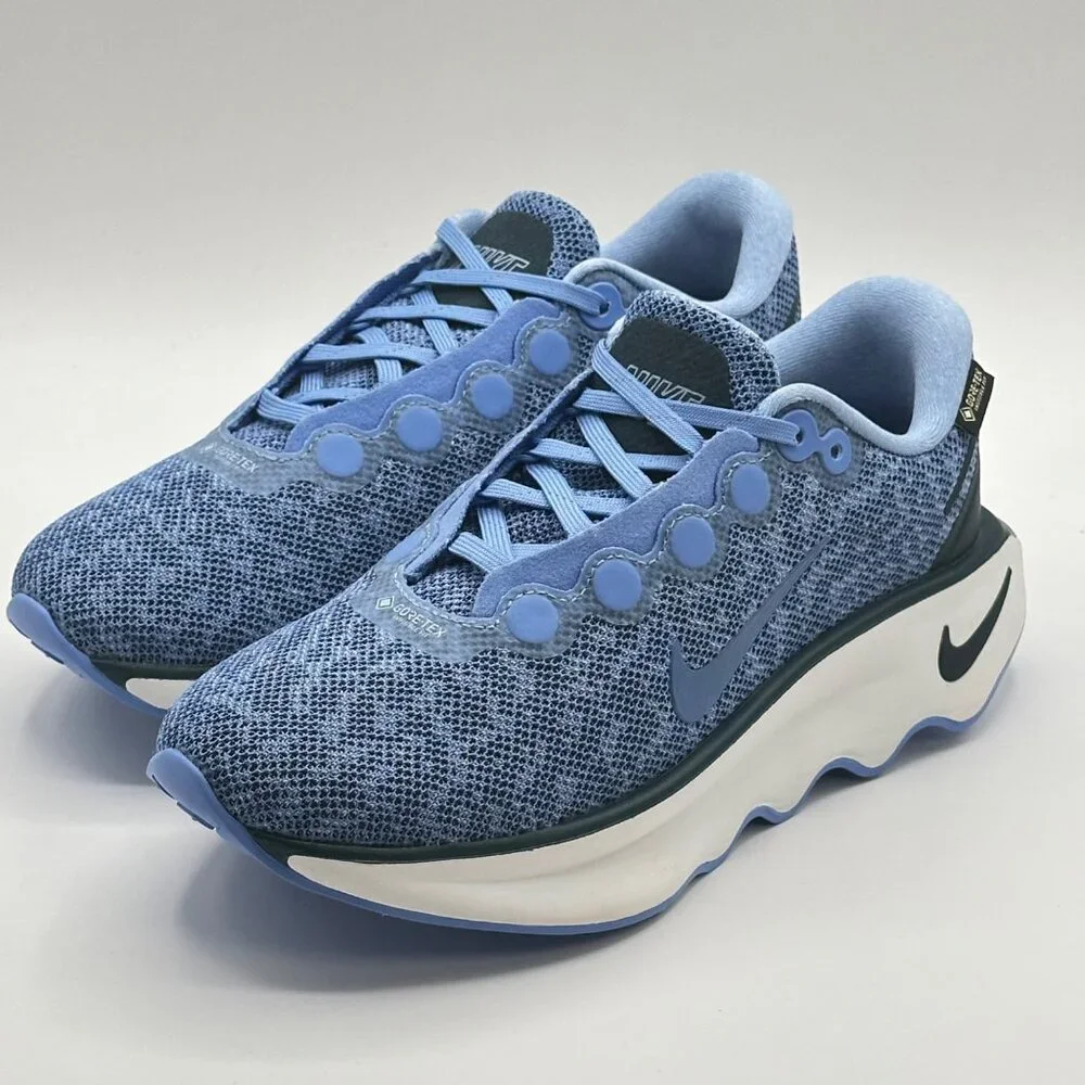 Womwn's Nike Motiva Gore-Tex Waterproof Royal Pulse HM0355-401 Size 6.5 - Picture 2 of 12